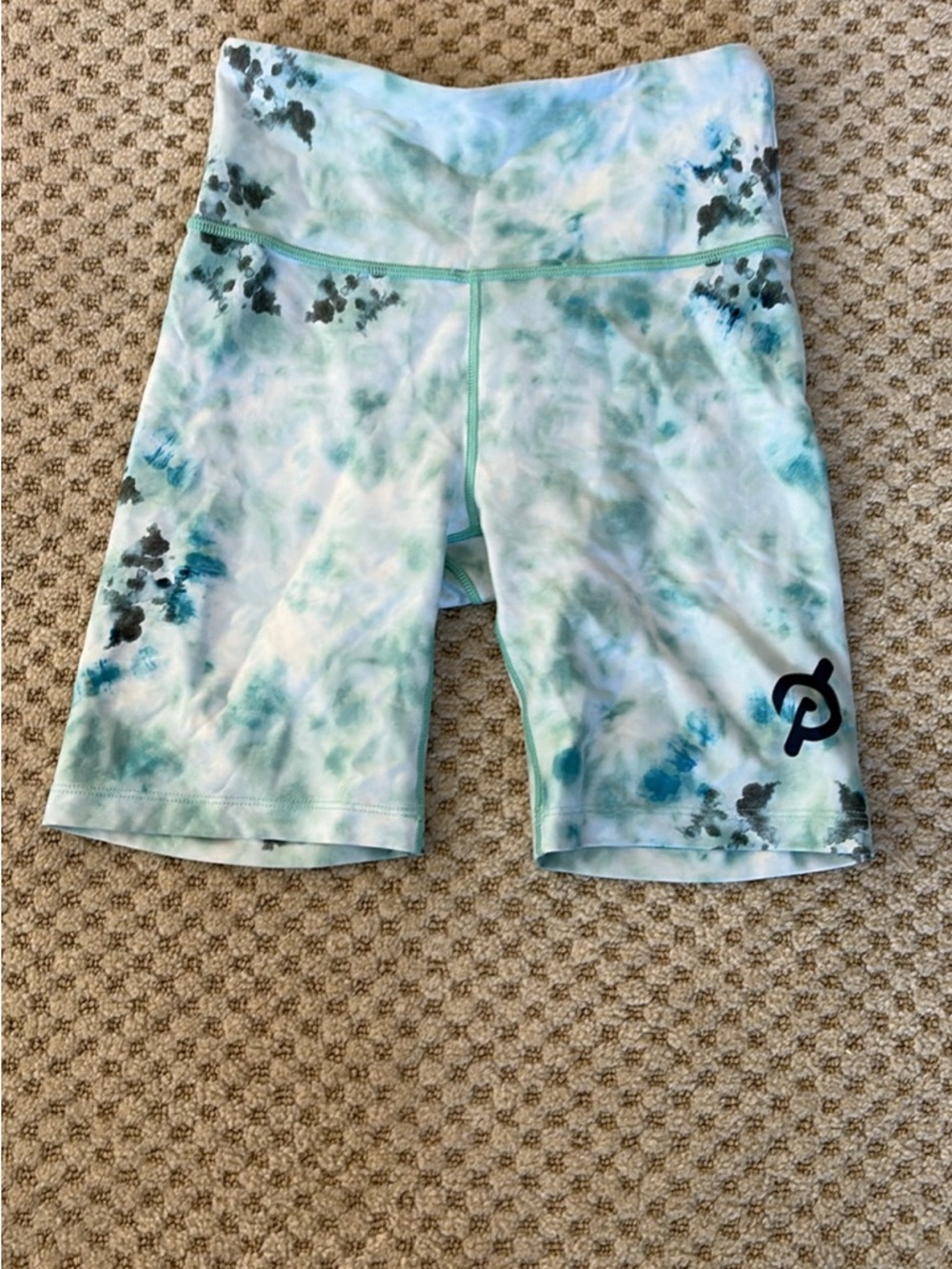 Peloton Tie-Dye Green & Black Athletic Bike Shorts
